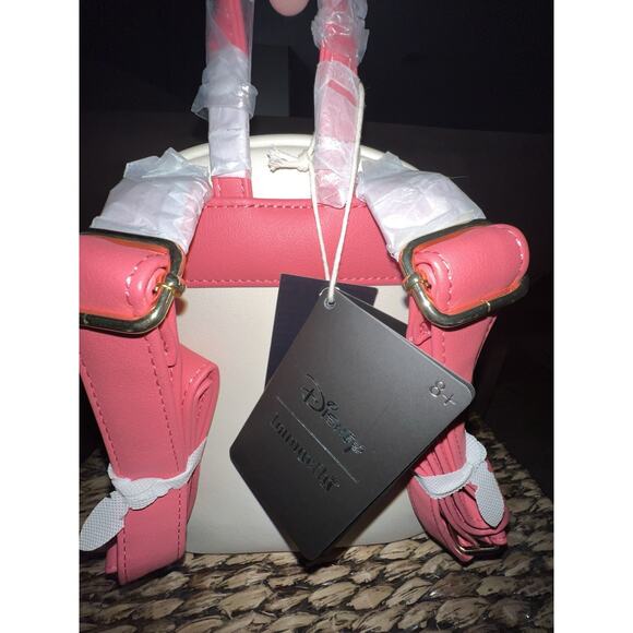 Loungefly Disney Chip 'N' Dale Cherry Basket Mini Backpack Wallet Set - Picture 5 of 9